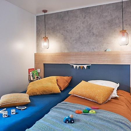 Camping Country Park Crecy La Chapelle - Site Officiel - Next To Disneyland Paris Buitenkant foto