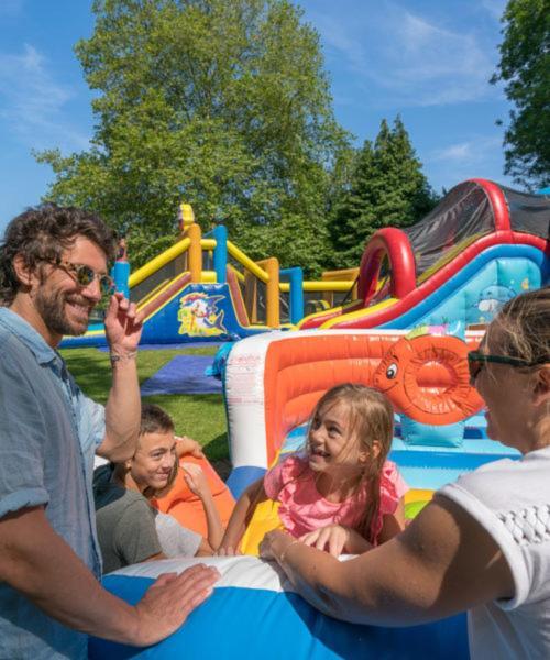 Camping Country Park Crecy La Chapelle - Site Officiel - Next To Disneyland Paris Buitenkant foto