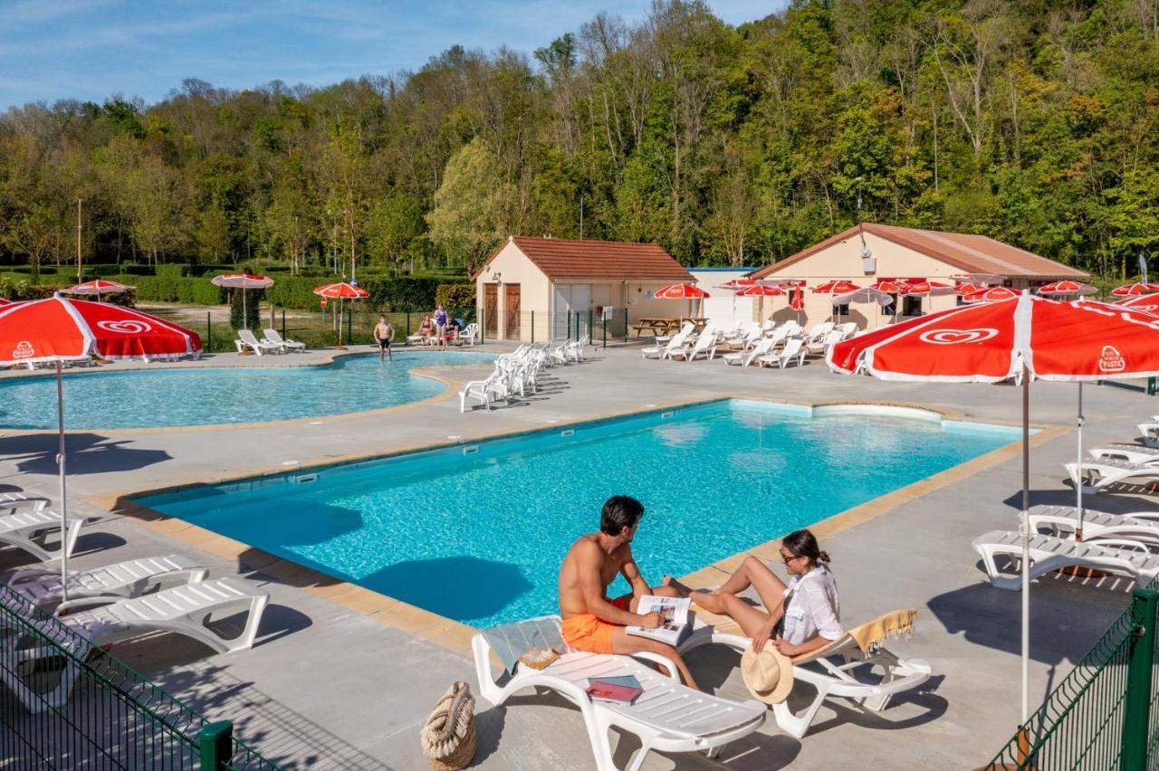Camping Country Park Crecy La Chapelle - Site Officiel - Next To Disneyland Paris Buitenkant foto