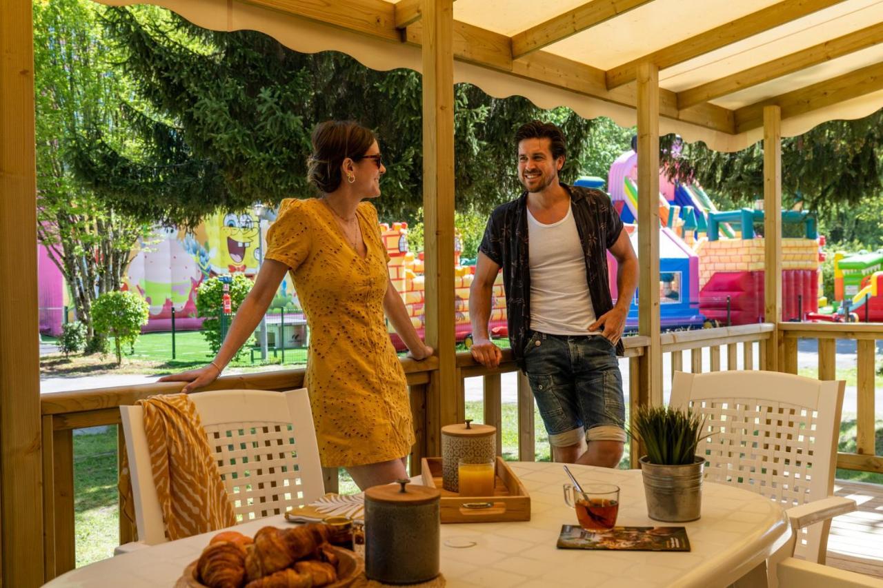 Camping Country Park Crecy La Chapelle - Site Officiel - Next To Disneyland Paris Buitenkant foto